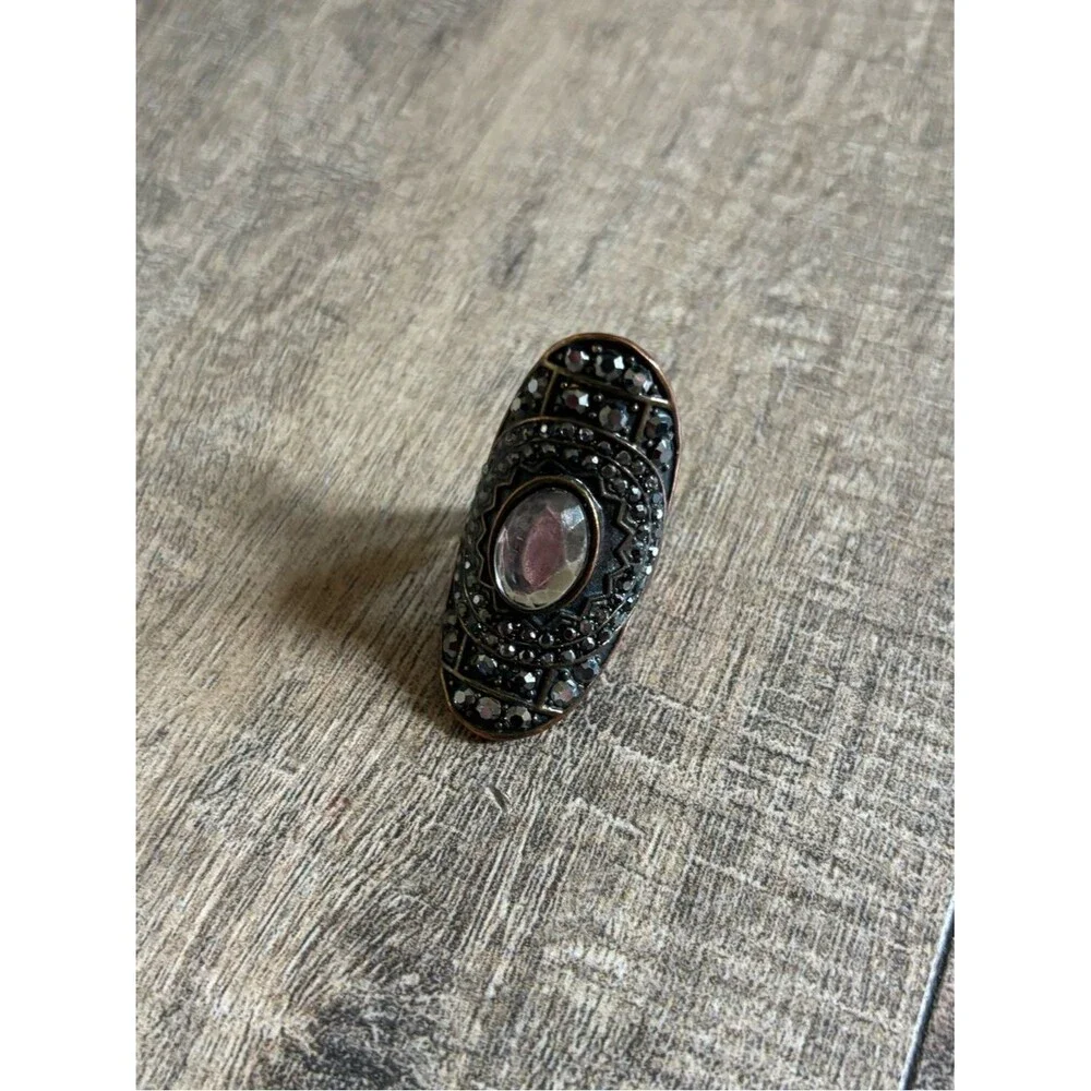 Vintage women size 13.5 dark metal black clear rhinestone statement knuckle ring